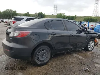 2013 Mazda 3 i Sport with VIN JM1BL1UP5D1847349, listed as a Copart auction lot 61378075 with 157,963 mi miles and Salvage title. Bid and sale history available at DreamBid. Image 3.