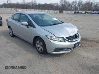 2015 Honda Civic LX z VIN 19XFB2F58FE214611, wystawiony jako IAAI lot #41844693 z przebiegiem 160 021 mil mil oraz . Historia ofert i sprzedaży dostępna na DreamBid. Obrazek 1.