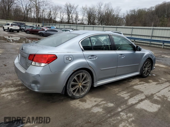 2014 Subaru Legacy Special Sports z VIN 4S3BMBH65E3037052, wystawiony jako Copart lot #51887625 z przebiegiem 216 690 mil mil oraz Szkoda całkowita • Salvage title. Historia ofert i sprzedaży dostępna na DreamBid. Obrazek 3.