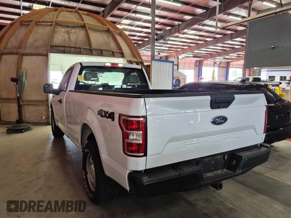 2018 Ford F-150 XL z VIN 1FTMF1EB6JKF86421, wystawiony jako IAAI lot #42789883 z przebiegiem 11 869 mil mil oraz . Historia ofert i sprzedaży dostępna na DreamBid. Obrazek 15.