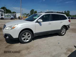 2014 Subaru Outback Premium z VIN 4S4BRBCC0E3210387, wystawiony jako Copart lot #62149785 z przebiegiem 140 782 mil mil oraz Szkoda całkowita • Salvage title. Historia ofert i sprzedaży dostępna na DreamBid. Obrazek 1.