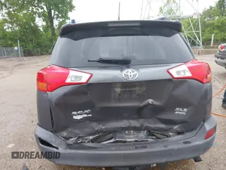 2013 Toyota RAV4 XLE with VIN JTMRFREV7D5020575, listed as a IAAI auction lot 42303486 with 189,032 mi miles and . Bid and sale history available at DreamBid. Image 16.