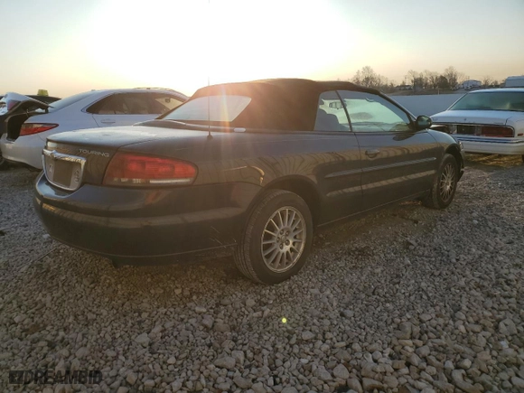 2004 Chrysler Sebring LXi with VIN 1C3EL55R84N244638, listed as a Copart auction lot 48477315 with 141,394 mi miles and Salvage Title. Bid and sale history available at carsss.com. Image 3.