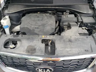 2019 Kia Sorento LX z VIN 5XYPG4A57KG486895, wystawiony jako Copart lot #58470815 z przebiegiem 151 217 mil mil oraz Czysty tytuł • Clean title. Historia ofert i sprzedaży dostępna na DreamBid. Obrazek 12.
