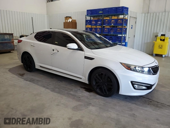 2013 Kia Optima SX with VIN 5XXGR4A64DG243653, listed as a Copart auction lot 51223135 with 137,854 mi miles and Salvage Title. Bid and sale history available at carsss.com. Image 4.