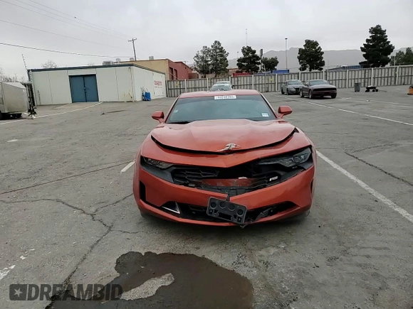 2024 Chevrolet Camaro 1LT z VIN 1G1FB1RS6R0109664, wystawiony jako Copart lot #49248365 z przebiegiem 21 394 mil mil oraz Czysty tytuł • Clean title. Historia ofert i sprzedaży dostępna na DreamBid. Obrazek 11.