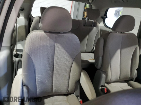 2012 Kia Sedona LX with VIN KNDMG4C78C6503600, listed as a Copart auction lot 49525555 with 241,476 mi miles and Clean Title. Bid and sale history available at carsss.com. Image 11.