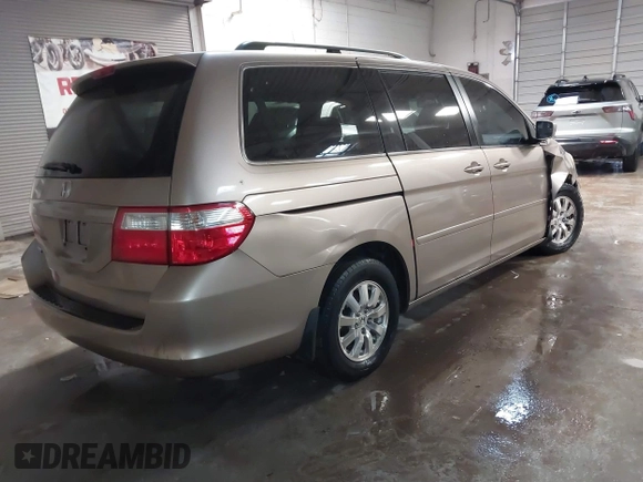 2006 Honda Odyssey EX with VIN 5FNRL38486B106648, listed as a IAAI auction lot 41593786 with 1 mi miles. Bid and sale history available at carsss.com. Image 4.