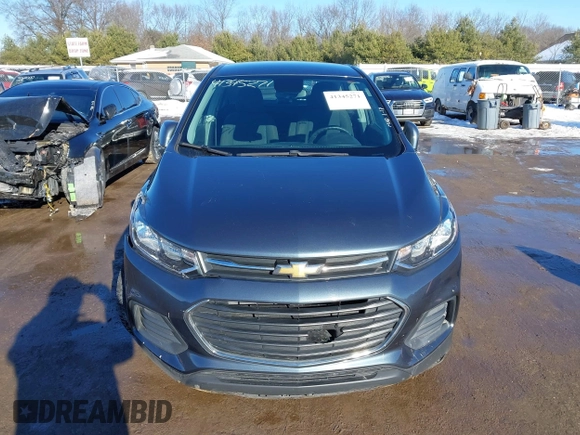 2021 Chevrolet Trax LS with VIN KL7CJKSB2MB303227, listed as a IAAI auction lot 41345271 with 51,801 mi miles. Bid and sale history available at carsss.com. Image 12.