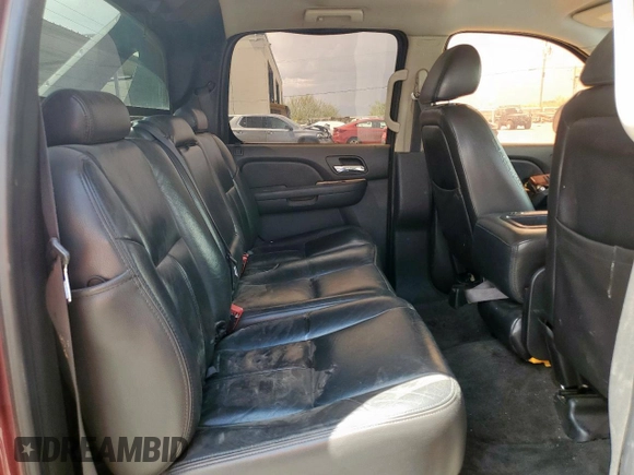 2007 Chevrolet Avalanche 3LT z VIN 3GNEC12097G108386, wystawiony jako Copart lot #59820845 z przebiegiem Nie podano mil oraz Czysty tytuł • Clean title. Historia ofert i sprzedaży dostępna na DreamBid. Obrazek 10.