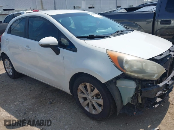 2013 Kia Rio SX z VIN KNADN5A39D6208807, wystawiony jako IAAI lot #42392747 z przebiegiem 170 895 mil mil oraz . Historia ofert i sprzedaży dostępna na DreamBid. Obrazek 1.