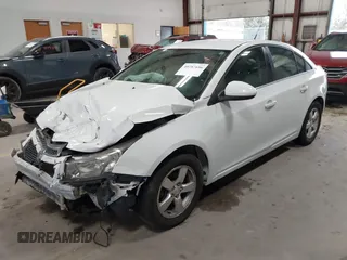 2014 Chevrolet Cruze 1LT with VIN 1G1PC5SB2E7182213, listed as a IAAI auction lot 40787686 with 129,882 mi miles and . Bid and sale history available at DreamBid. Image 17.