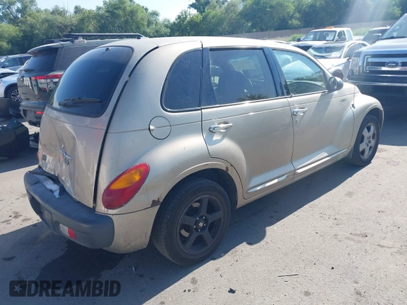 2002 Chrysler PT Cruiser Limited z VIN 3C8FY68B72T288535, wystawiony jako IAAI lot #42472122 z przebiegiem 218 981 mil mil oraz . Historia ofert i sprzedaży dostępna na DreamBid. Obrazek 4.
