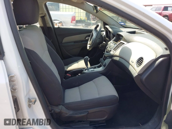 2014 Chevrolet Cruze LS with VIN 1G1PA5SH5E7156604, listed as a IAAI auction lot 41928010 with Not Provided miles and . Bid and sale history available at DreamBid. Image 5.