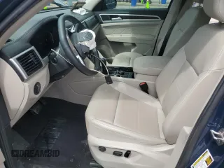 2022 Volkswagen Atlas SE z VIN 1V2KR2CA7NC557362, wystawiony jako Copart lot #60083205 z przebiegiem 64 642 mil mil oraz Szkoda całkowita • Salvage title. Historia ofert i sprzedaży dostępna na DreamBid. Obrazek 7.