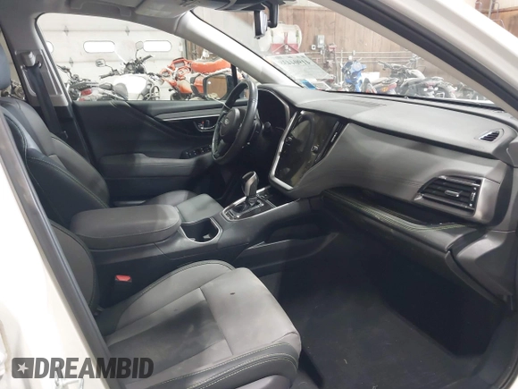 2024 Subaru Outback Onyx with VIN 4S4BTALC2R3129084, listed as a IAAI auction lot 41904438 with 18,387 mi miles and . Bid and sale history available at DreamBid. Image 5.