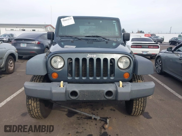 2008 Jeep Wrangler Unlimited X with VIN 1J4GB39138L518050, listed as a IAAI auction lot 41609541 with 226,752 mi miles and . Bid and sale history available at DreamBid. Image 12.