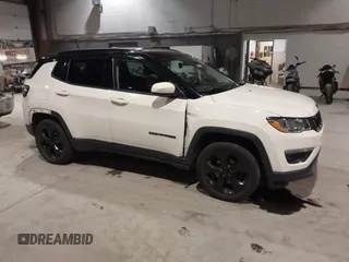 2018 Jeep Compass Latitude with VIN 3C4NJDBB6JT453973, listed as a IAAI auction lot 41153555 with 105,210 mi miles. Bid and sale history available at carsss.com. Image 1.
