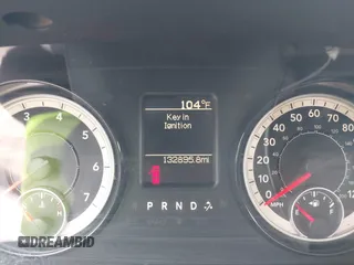 2017 Ram 1500 Tradesman z VIN 3C6JR6DG5HG774182, wystawiony jako IAAI lot #42314140 z przebiegiem 132 895 mil mil oraz . Historia ofert i sprzedaży dostępna na DreamBid. Obrazek 15.
