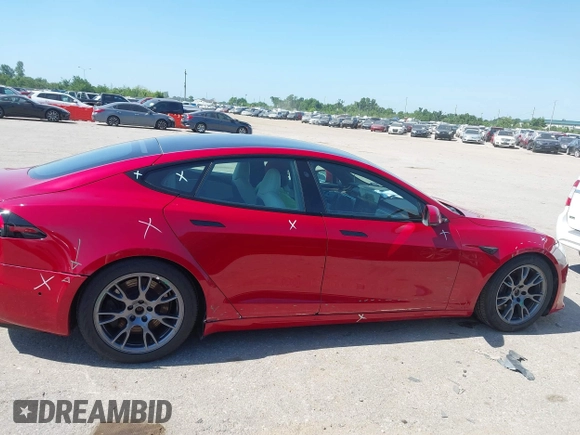 2022 Tesla Model S с VIN 5YJSA1E55NF491593, выставлен на аукционе IAAI как лот 42223771 с пробегом 58 875 миль миль и . История ставок и продаж доступна на DreamBid. Изображение 13.