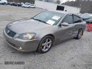 2005 Nissan Altima 3.5 SE with VIN 1N4BL11D05N430151, listed as a IAAI auction lot 41387898 with 257,990 mi miles. Bid and sale history available at carsss.com. Image 17.