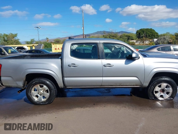 2017 Toyota Tacoma SR with VIN 5TFAX5GNXHX098715, listed as a IAAI auction lot 41381938 with 155,787 mi miles. Bid and sale history available at carsss.com. Image 14.