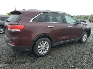 2017 Kia Sorento LX с VIN 5XYPGDA30HG289722, выставлен на аукционе Copart как лот 57778715 с пробегом 64 553 миль миль и Списание • Salvage title. История ставок и продаж доступна на DreamBid. Изображение 3.