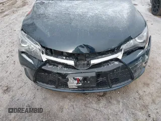 2017 Toyota Camry XLE z VIN 4T1BF1FK8HU385300, wystawiony jako IAAI lot #41088486 z przebiegiem 96 333 mil mil oraz . Historia ofert i sprzedaży dostępna na DreamBid. Obrazek 6.