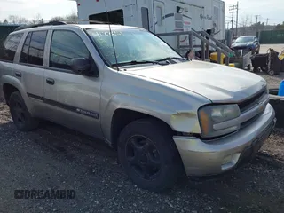 2002 Chevrolet TrailBlazer LS with VIN 1GNDS13S722144562, listed as a IAAI auction lot 41886571 with Not Provided miles and . Bid and sale history available at DreamBid. Image 1.