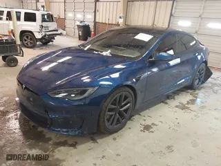 2021 Tesla Model S Plaid with VIN 5YJSA1E6XMF439884, listed as a IAAI auction lot 41622750 with 1 mi miles. Bid and sale history available at carsss.com. Image 17.