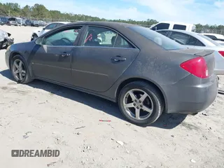 2007 Pontiac G6 with VIN 1G2ZG58N474197178, listed as a IAAI auction lot 41634550 with 278,698 mi miles. Bid and sale history available at carsss.com. Image 3.