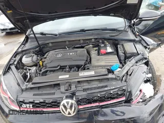 2018 Volkswagen Golf GTI S with VIN 3VW547AU1JM261492, listed as a IAAI auction lot 42007016 with 50,006 mi miles. Bid and sale history available at carsss.com. Image 10.