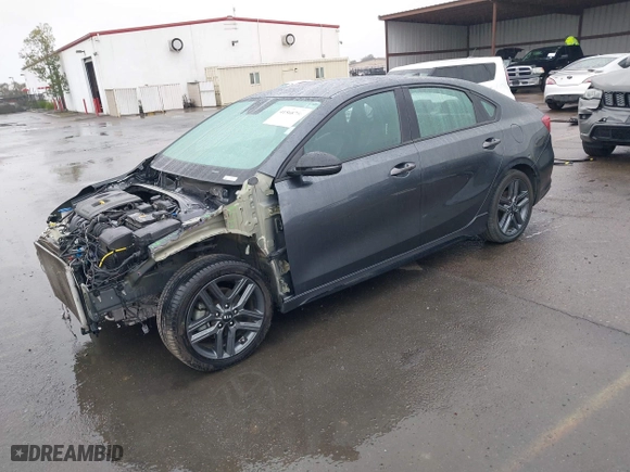 2021 Kia Forte GT-Line with VIN 3KPF34AD4ME392794, listed as a IAAI auction lot 41568706 with 76,722 mi miles. Bid and sale history available at carsss.com. Image 18.