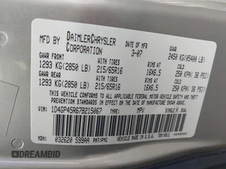 2007 Dodge Caravan SXT with VIN 1D4GP45R67B215067, listed as a IAAI auction lot 41780287 with 121,149 mi miles and . Bid and sale history available at carsss.com. Image 9.
