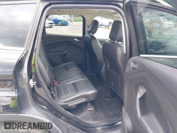 2019 Ford Escape Titanium с VIN 1FMCU9J95KUA09190, выставлен на аукционе IAAI как лот 42539445 с пробегом 61 027 миль миль и . История ставок и продаж доступна на DreamBid. Изображение 8.