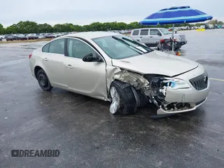 2015 Buick Regal Premium I with VIN 2G4GN5EX7F9229692, listed as a IAAI auction lot 41651798 with 157,231 mi miles. Bid and sale history available at carsss.com. Image 1.
