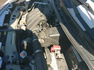 2015 Nissan Note SV z VIN 3N1CE2CP0FL384167, wystawiony jako IAAI lot #41653637 z przebiegiem 117 404 mil mil oraz . Historia ofert i sprzedaży dostępna na DreamBid. Obrazek 19.