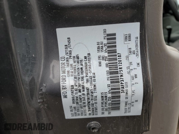 2005 Ford Focus S with VIN 3FAFP37N75R120187, listed as a Copart auction lot 57390605 with 163,547 mi miles and Salvage title. Bid and sale history available at DreamBid. Image 12.