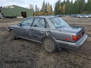 1988 Toyota Camry LE z VIN JT2SV22E0J0237998, wystawiony jako Copart lot #78850584 z przebiegiem 165 880 mil mil oraz Szkoda całkowita • Salvage title. Historia ofert i sprzedaży dostępna na DreamBid. Obrazek 2.