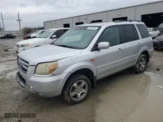 2008 Honda Pilot SE with VIN 5FNYF28348B025315, listed as a Copart auction lot 46720045 with 173,499 mi miles and Salvage Title. Bid and sale history available at carsss.com. Image 1.