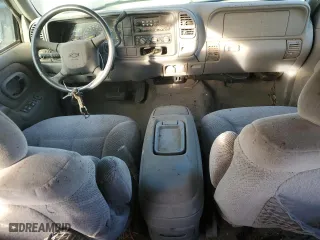 1999 Chevrolet Tahoe with VIN 1GNEC13RXXJ519095, listed as a Copart auction lot 43254645 with 176,861 mi miles and Salvage Title. Bid and sale history available at carsss.com. Image 8.
