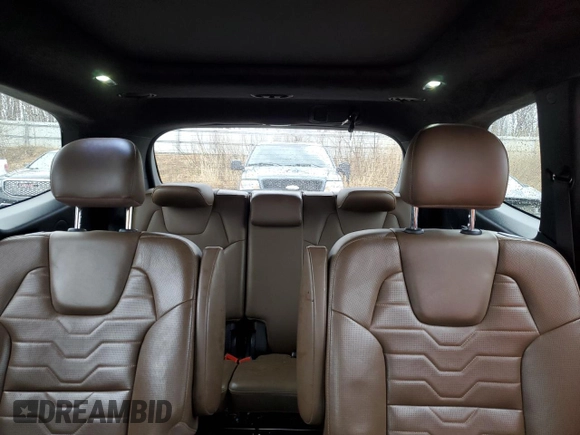 2021 Kia Telluride SX with VIN 5XYP5DHC7MG185623, listed as a Copart auction lot 49771345 with 101,167 mi miles and Clean Title. Bid and sale history available at carsss.com. Image 10.