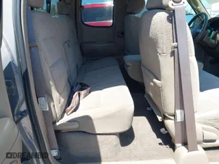 2001 Toyota Tundra Ltd with VIN 5TBBT48121S207923, listed as a IAAI auction lot 42061379 with 273,808 mi miles. Bid and sale history available at carsss.com. Image 8.