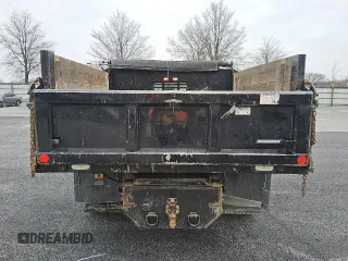 2018 Chevrolet Silverado 3500HD Work Truck with VIN 1GB3KYCY5JF128065, listed as a Copart auction lot 86155594 with 42,535 mi miles and Clean Title. Bid and sale history available at carsss.com. Image 6.