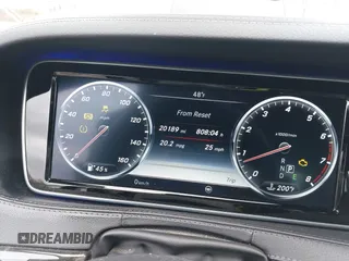 2017 Mercedes-Benz S 550 z VIN WDDUG8FB6HA305535, wystawiony jako IAAI lot #40890499 z przebiegiem 20 189 mil mil oraz . Historia ofert i sprzedaży dostępna na DreamBid. Obrazek 15.