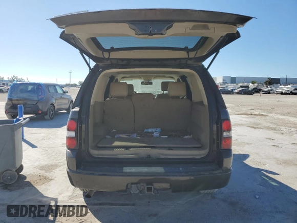 2008 Ford Explorer XLT with VIN 1FMEU638X8UA35093, listed as a Copart auction lot 82516934 with 151,461 mi miles and Salvage title. Bid and sale history available at DreamBid. Image 6.