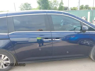 2015 Honda Odyssey EX-L z VIN 5FNRL5H62FB008681, wystawiony jako IAAI lot #42060381 z przebiegiem 128 372 mil mil oraz . Historia ofert i sprzedaży dostępna na DreamBid. Obrazek 13.