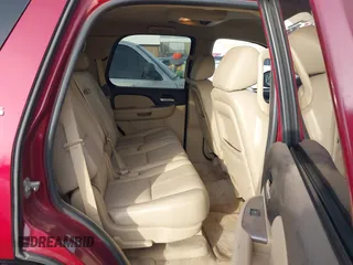 2007 Chevrolet Tahoe LT with VIN 1GNFC13007R275481, listed as a IAAI auction lot 41435767 with 183,818 mi miles and . Bid and sale history available at DreamBid. Image 8.
