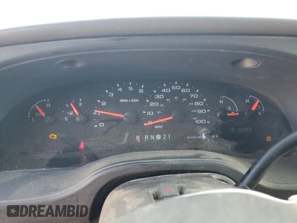 2008 Ford Econoline Cargo Commercial with VIN 1FTNE24W18DB54934, listed as a Copart auction lot 61996885 with 181,909 mi miles and Salvage title. Bid and sale history available at DreamBid. Image 9.