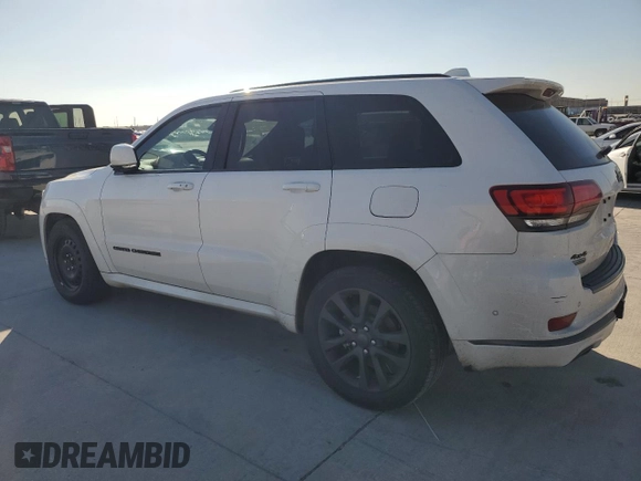 2018 Jeep Grand Cherokee High Altitude with VIN 1C4RJFCM1JC390077, listed as a Copart auction lot 82932604 with 124,561 mi miles and Clean Title. Bid and sale history available at carsss.com. Image 2.